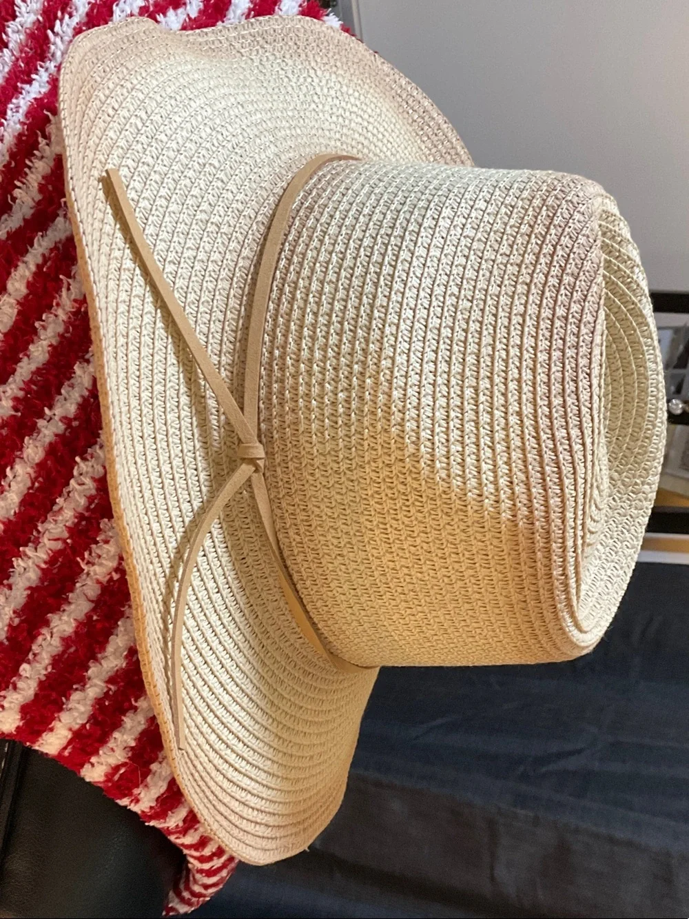 Amazon Beige Wide-Brim Straw Sun Hat with Slim Ribbon